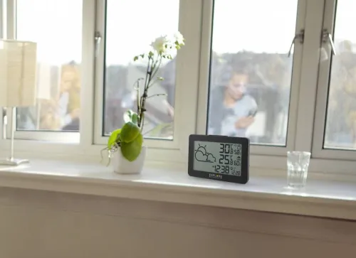 изображение Радиоконтролирана метеорологична станция Explore Scientific, черна,  7