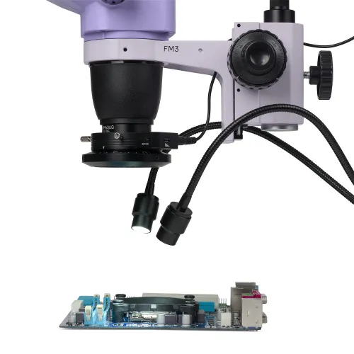 изображение Цифров стереомикроскоп с течнокристален дисплей за ремонт на електронни устройства MAGUS Stereo D8TR,  8