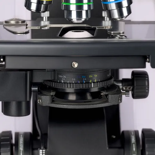 фотография Биологичен микроскоп MAGUS Bio 290T,  16