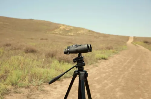 картинка Бинокъл Meade Mirage Zoom 10–22x50,  2